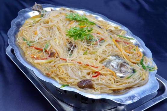 ត្រីក្រហមចំហ៊ុយ មីស៊ួរ