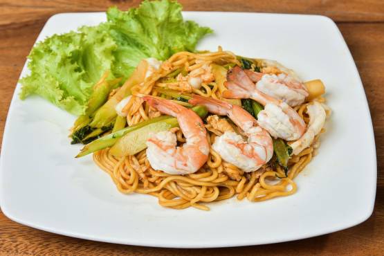 មីឆាគ្រឿងសមុទ្រ