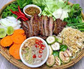 សាច់គោរអាំងទឹកប្រហុក