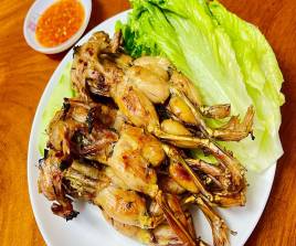 កង្កែបអាំងអំបិលម្ទេស